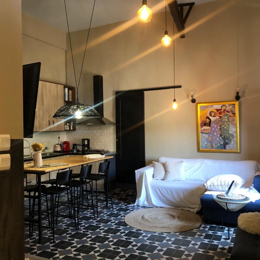 Hospitality In Historical & Mythical Peloponnese 2 Apartment Corinth Exterior foto